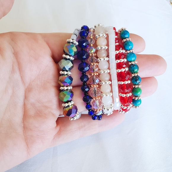 Stone and Beaded Pull String Bracelet Blue / Green - Picture 7 of 9